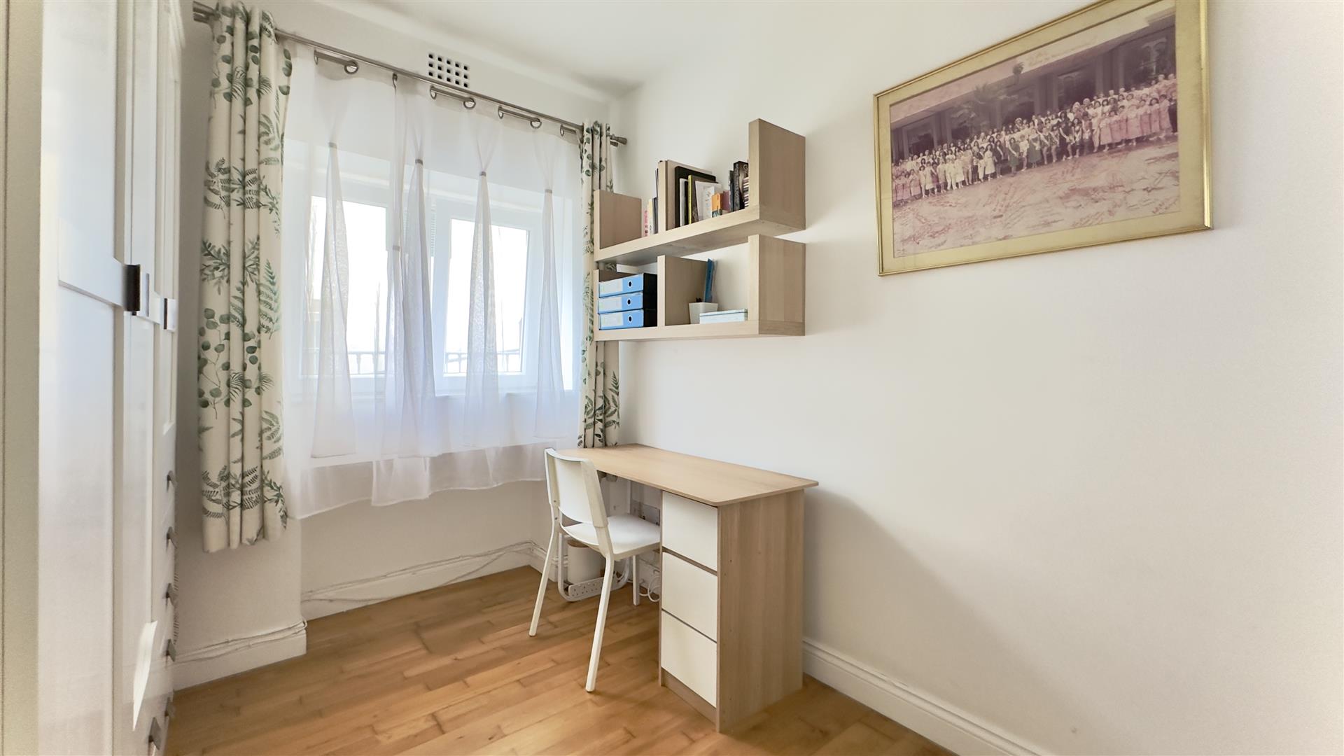 Image of Apartment - 2 Bedrooms - 1 Bathrooms for Sale in South District-Gibraltar, Image 4